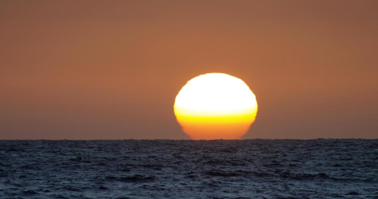 Sunrise Directly At The Sea Appartement La Mareta Buitenkant foto